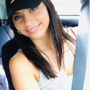 Meet your Posher, Sandra